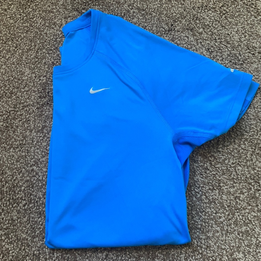 Nike dry fit running top